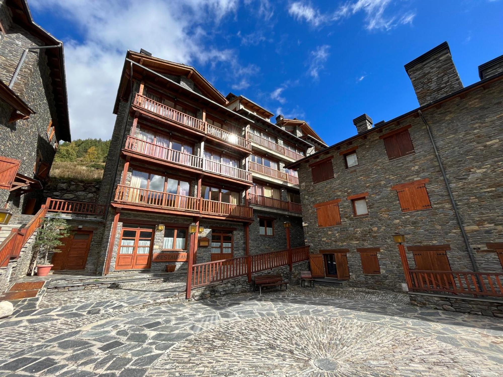 Wuau! Apartamentos Solana De Ransol Dış mekan fotoğraf
